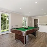 Holiday home Gorgeous In Bregi With Kitchen *