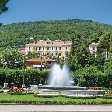 Gorgeous In Bregi With Kitchen