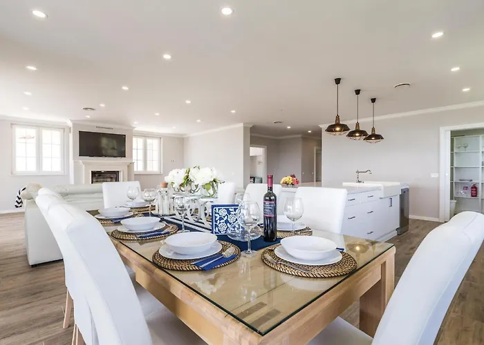 Gorgeous In Bregi With Kitchen 度假居