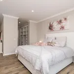 Feriehus Gorgeous In Bregi With Kitchen Breza