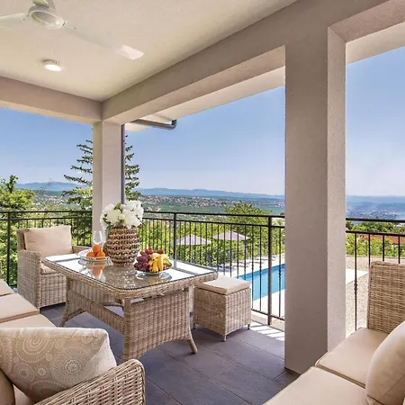 Casa vacanze Gorgeous In Bregi With Kitchen Breza